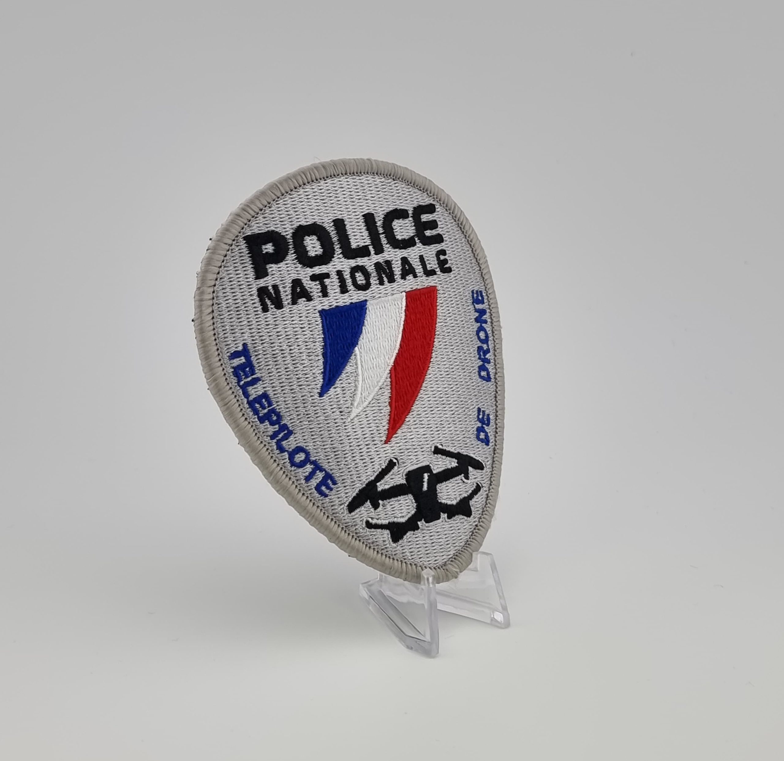 cusson Brod Blanc T l pilote PN Drone Police cusson-brod-blanc-t-l-pilote-pn-drone-police